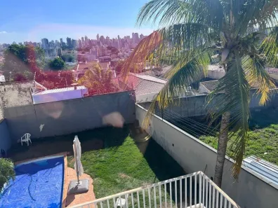 Sobrado com 3 Quartos à venda, 262m² no Jardim das Paineiras, Campinas