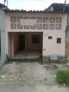 Casa com 2 Quartos para alugar, 74m² no Tauape, Fortaleza