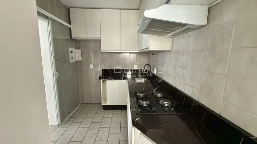 Apartamento com 2 Quartos para alugar, 70m² no Centro, Balneário Camboriú