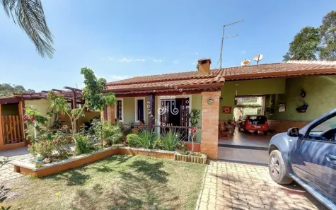 Fazenda/Sítio com 3 Quartos à venda, 290m² no Caxambu, Jundiaí