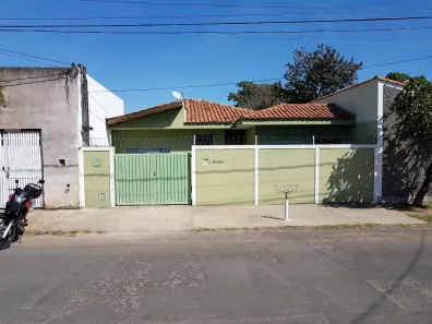 Casa com 2 Quartos à venda, 92m² no Parque Sisi, São Carlos