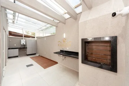 Casa de Condomínio com 2 Quartos para alugar, 115m² no Uberaba, Curitiba