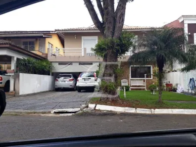 Casa com 4 Quartos à venda, 360m² no São Paulo II, Cotia