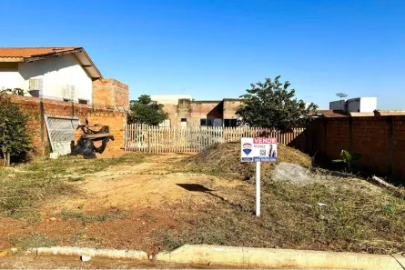 Casa com 2 Quartos à venda, 60m² no Embratel, Cacoal