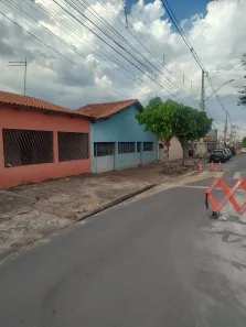 Casa com 4 Quartos à venda, 180m² no Parque Atheneu, Goiânia