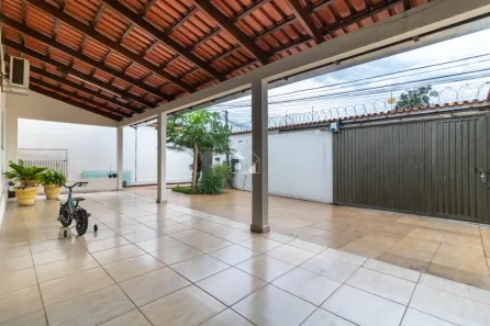Casa com 3 Quartos à venda, 420m² no Setor Faiçalville, Goiânia