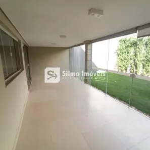 Casa com 3 Quartos para alugar, 200m² no Jardim Karaíba, Uberlândia