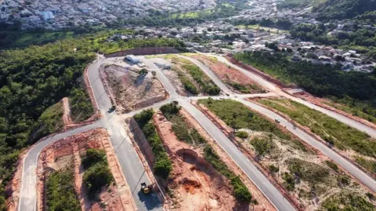 Lote/Terreno à venda, 200m² no Maria Helena, Divinópolis