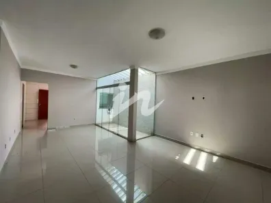 Casa com 3 Quartos à venda, 156m² no Granada, Uberlândia