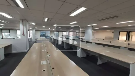 Sala Comercial para alugar, 930m² no Vila Olímpia, São Paulo
