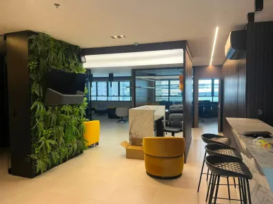 Sala Comercial para alugar, 212m² no Bela Suiça, Londrina