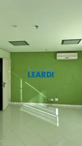 Sala Comercial à venda, 37m² no Vila Clementino, São Paulo