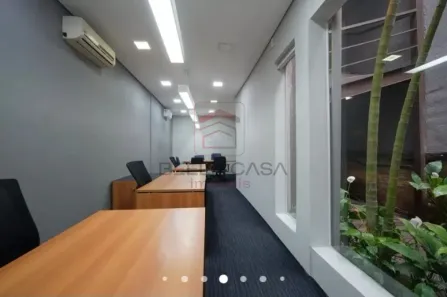 Imóvel Comercial com 4 Quartos para alugar, 400m² no Cambuci, São Paulo