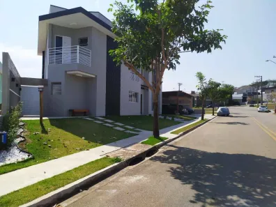 Casa de Condomínio com 3 Quartos para alugar, 180m² no Condomínio Terras do Vale, Caçapava