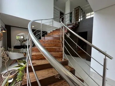 Sobrado com 4 Quartos à venda, 309m² no Jardim Imperial, Cuiabá