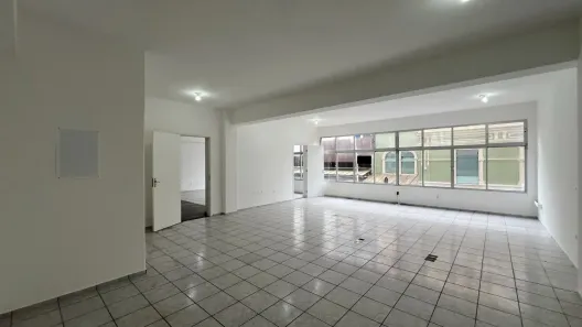 Sala Comercial para alugar, 440m² no Centro, Florianópolis