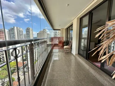 Apartamento com 4 Quartos para alugar, 178m² no Campo Belo, São Paulo