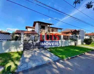Casa com 3 Quartos à venda, 300m² no Camboinhas, Niterói