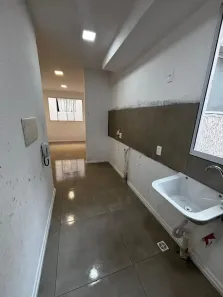 Apartamento com 2 Quartos à venda, 40m² no Rubem Berta, Porto Alegre