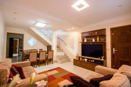Casa com 3 Quartos à venda, 181m² no Vila Scarpelli, Santo André