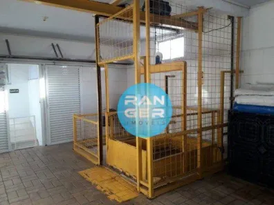 Imóvel Comercial à venda, 335m² no Vila Mathias, Santos