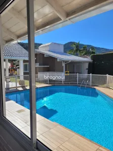 Casa com 4 Quartos à venda, 247m² no Lagoa da Conceição, Florianópolis