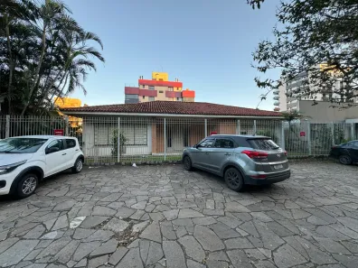 Imóvel Comercial com 5 Quartos para alugar, 560m² no Auxiliadora, Porto Alegre