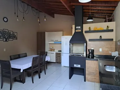 Sobrado com 3 Quartos à venda, 160m² no Parque Senhor do Bonfim, Taubaté