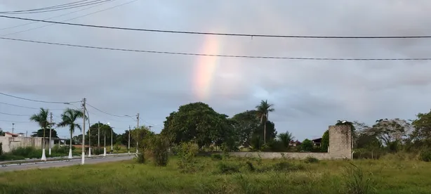 Lote/Terreno à venda, 400m² no Camará, Aquiraz
