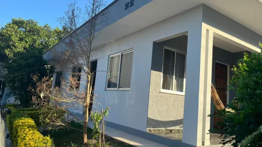 Casa com 3 Quartos à venda, 90m² no Monte Alegre, Camboriú