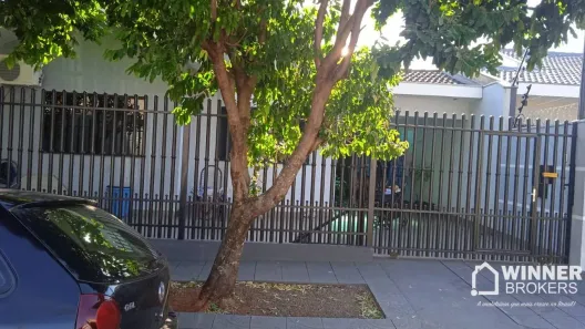 Casa com 3 Quartos à venda, 110m² no Jardim Dourados, Maringá
