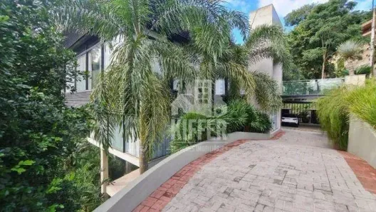 Casa de Condomínio com 4 Quartos à venda, 600m² no Vila Progresso, Niterói