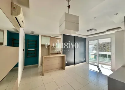 Apartamento com 2 Quartos à venda, 69m² no Coqueiros, Florianópolis