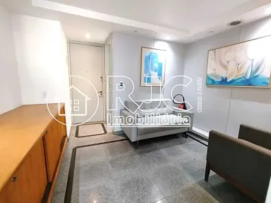 Consultório à venda, 30m² no Vila Isabel, Rio de Janeiro