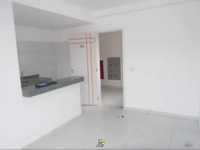 Apartamento com 2 Quartos para alugar, 52m² no Paupina, Fortaleza