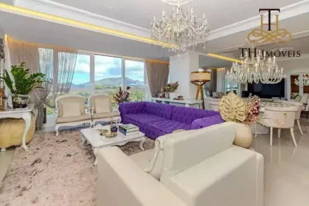 Apartamento com 4 Quartos para alugar, 180m² no Centro, Balneário Camboriú