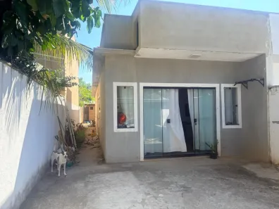Casa com 2 Quartos à venda, 75m² no Maria Turri, Rio das Ostras