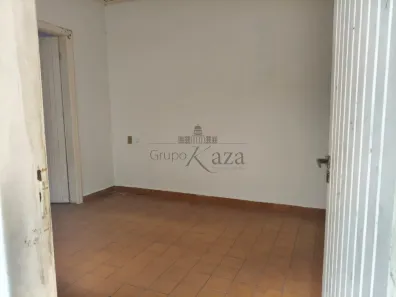 Casa com 3 Quartos à venda, 210m² no Jardim Santo Antônio da Boa Vista, Jacareí