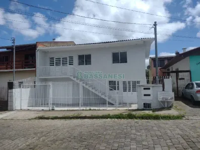 Casa com 5 Quartos à venda, 300m² no Nossa Senhora de Fátima, Caxias do Sul