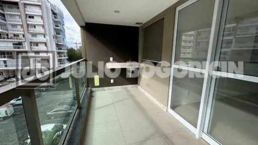 Apartamento com 2 Quartos para alugar, 66m² no Recreio dos Bandeirantes, Rio de Janeiro