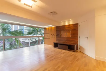 Apartamento com 3 Quartos para alugar, 98m² no Vila Olímpia, São Paulo