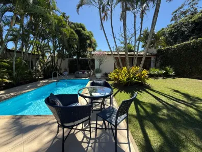 Casa de Condomínio com 4 Quartos à venda, 250m² no José Gonçalves, Armação dos Búzios