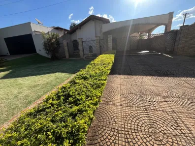Imóvel Comercial com 1 Quarto para alugar, 330m² no Jardim América, Dourados