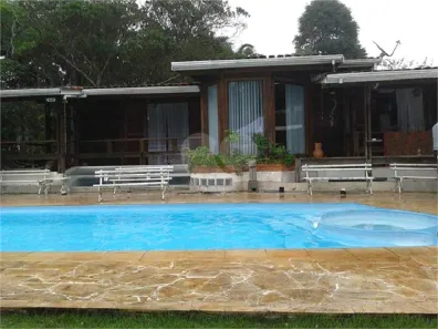 Casa com 2 Quartos para venda ou aluguel, 250m² no Jardim das Palmeiras (Zona Sul), São Paulo