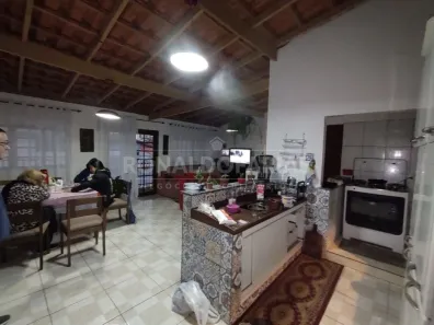 Sobrado com 8 Quartos à venda, 250m² no Parque Alto do Rio Bonito, São Paulo