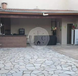 Casa com 2 Quartos para alugar, 210m² no Vila Maria Luiza, Ribeirão Preto