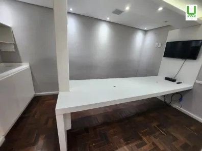 Sala Comercial à venda, 96m² no Santa Efigênia, Belo Horizonte