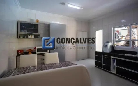 Casa com 6 Quartos para alugar, 365m² no Centro, Diadema