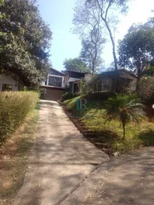 Casa de Condomínio com 4 Quartos para venda ou aluguel, 320m² no Chácara dos Lagos, Carapicuíba