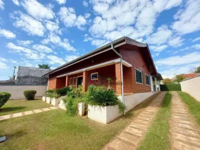 Fazenda/Sítio com 3 Quartos à venda, 373m² no Parque Mangueira, Americana